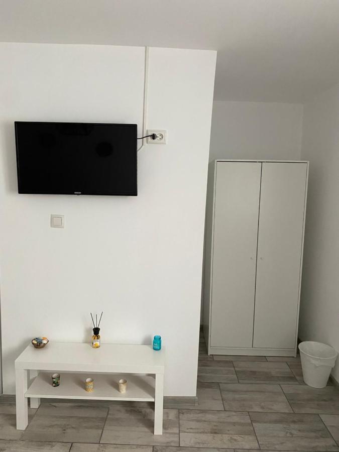 Camere De Inchiriat David Casa David Corbu Zewnętrze zdjęcie